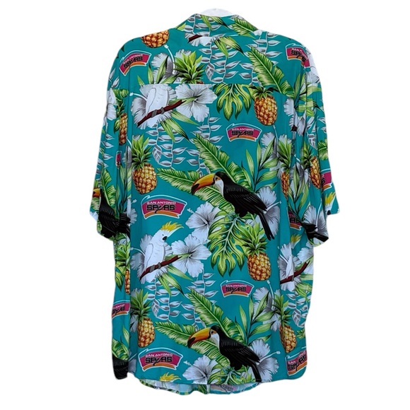 NBA San Antonio Spurs Basketball Hawaiian Print Button Down Shirt Size 2XL - Picture 6 of 6